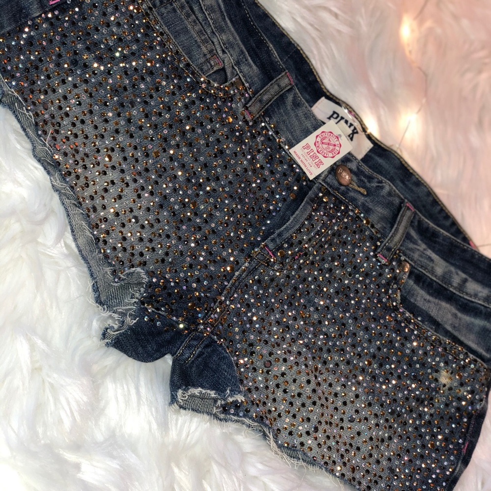 🌟✨LOVE PINK Bling denim shortshorts NWT size 6✨🌟